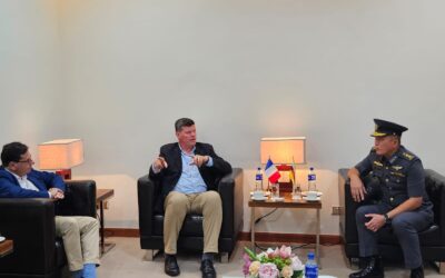 OFFICIAL VISIT FROM THE JOINT COMMANDER OF ARMED FORCES IN FRENCH POLYNESIA, COMMANDER OF THE PACIFIC EXPERIMENTAL CENTER, COMMANDER OF THE PACIFIC OCEAN AND FRENCH POLYNESIAN MARITIME ZONES AND COMMANDER OF THE FRENCH POLYNESIA DEFENSE BASE
