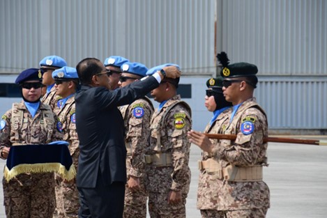 THE FIRST FLIGHT OF THE MALAYSIAN BATTALION CONTINGENT (MALBATT) 850-12 DEPARTS FOR THE PEACEKEEPING MISSION OF THE UNITED NATIONS INTERIM FORCE IN LEBANON (UNIFIL)