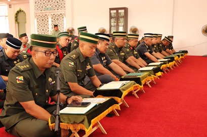 MAJLIS MEMBACA SURAH YAASIN DAN TAHLIL SEMPENA SAMBUTAN HARI ULANG TAHUN MARKAS ANGKATAN BERSAMA ANGKATAN BERSENJATA DIRAJA BRUNEI KE-17