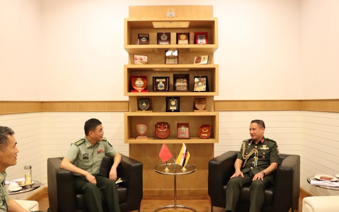 COURTESY CALL FROM THE SENIOR OFFICER OF PEOPLE’S LIBERATION ARMY, PEOPLE’S REPUBLIC OF CHINA TO JOINT FORCE COMMANDER ROYAL BRUNEI ARMED FORCES